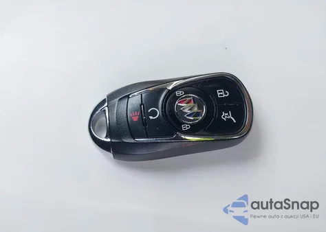 2021 Buick Encore Gx Fwd Essence z USA, uszkodzony, nr VIN KL4MMFSL4MB075952